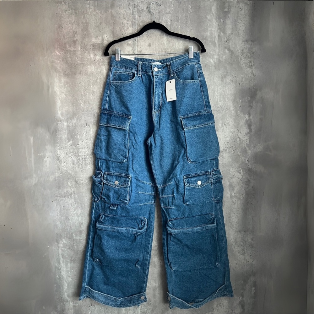 NWT Forever 21 Wide Leg Denim Cargo Pants Women’s Large